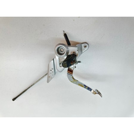 PEDANA ANTERIORE DESTRA DX FRENO HONDA CBF 125 2008-2014