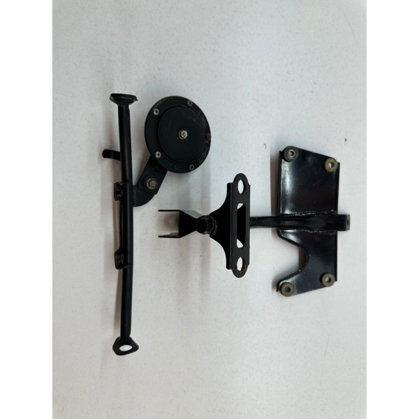 SUPPORT DE CADRE SUPPORT DE CARÉNAGE AVANT HONDA CBF 125 2008-2014