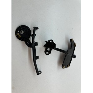 STAFFA TELAIETTO SUPPORTO ANTERIORE CARENE CUPOLINO HONDA CBF 125 2008-2014 2