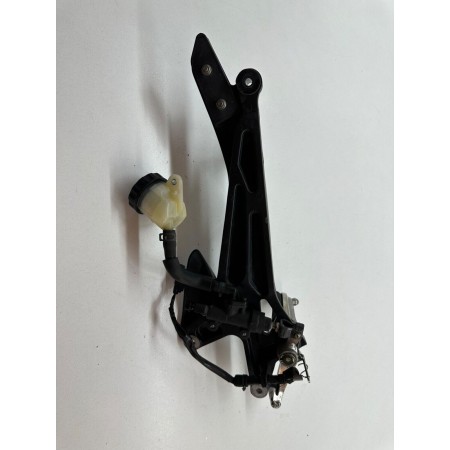 FOOTREST RIGHT REAR BRAKE HONDA CBF 600 S ABS 2007-2012 PC43E