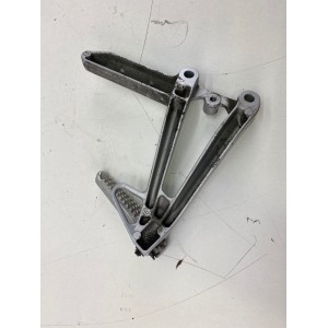 PEDALINA POSTERIORE PASSEGGERO SINISTRA HONDA CBR 600 F 1999 2000 PC35 CBR600F 2