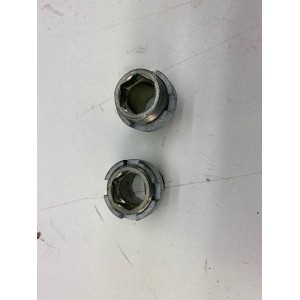 TUERCAS TENSOR SOPORTE MOTOR HONDA CBR 600 F 1999 2000 PC35 CBR600F