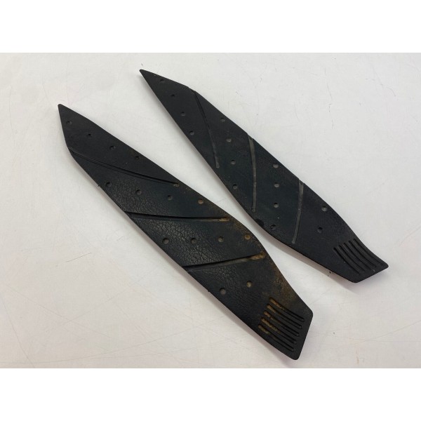 PAIR OF FOOTPEG MATS YAMAHA X-MAX XMAX 125 250 2005-2010