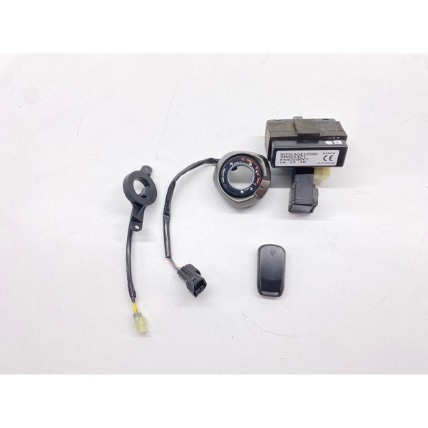 KIT CENTRALINA TELECOMANDO CHIAVE KEYLES  KYMCO AGILITY 300 i R16 ABS 2019-2020