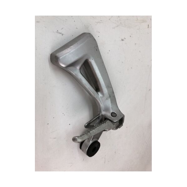 REAR RIGHT PASSENGER FOOTREST SUZUKI SV 650 S 1999-2003