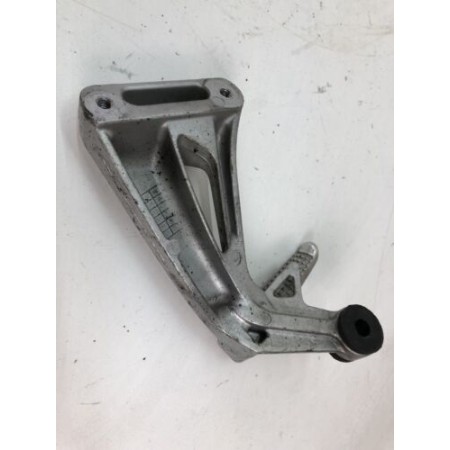 REAR RIGHT PASSENGER FOOTREST SUZUKI SV 650 S 1999-2003