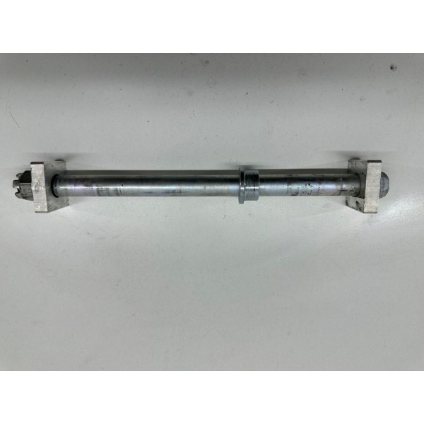 PERNO ASSE RUOTA POSTERIORE KAWASAKI ER6N ER-6N 650 2012-2016