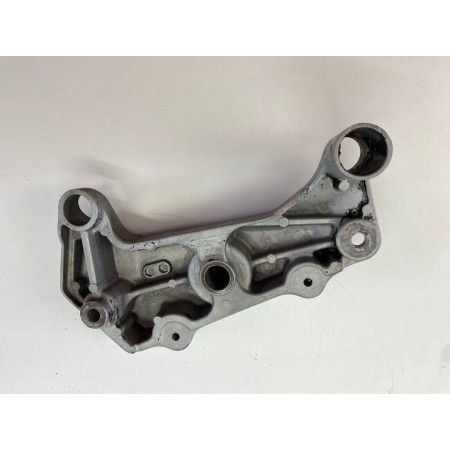 SUPPORT REPOSE-PIEDS GAUCHE HONDA HORNET 900 2002-2006 SC48E