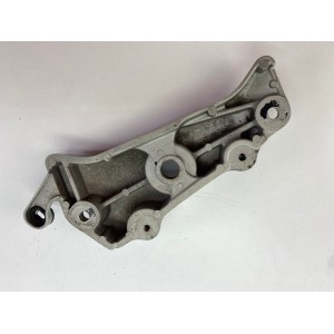 STAFFA SUPPORTO PEDANA SINISTRA SX HONDA CBF 600 S CBF 600S 2004-2007 PC38 2