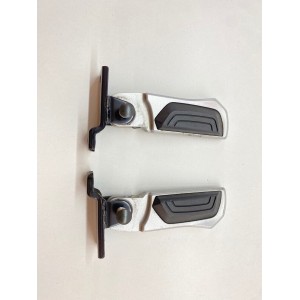 KIT COPPIA PEDALINE PASSEGGERO DX SX SYM MAXSYM 400 i 2011-2016