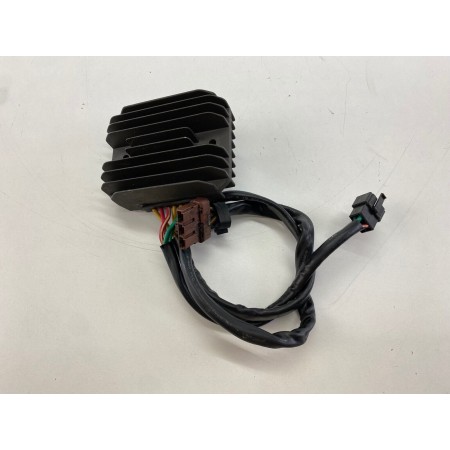 REGOLATORE DI TENSIONE APRILIA SCARABEO LIGHT 200 IE 2009-2011
