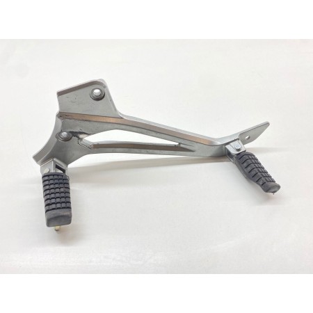 FOOTREST LEFT SIDE GEARBOX SIDE KAWASAKI ER5 ER-5 1996-2005