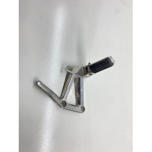 PEDANA POSTERIORE PASSEGGERO SINISTRA SX YAMAHA FZ6 FAZER 600 2002-2003