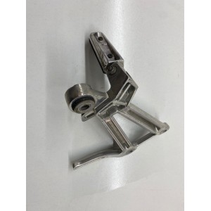 REAR PASSENGER FOOTREST RIGHT YAMAHA FZ6 FAZER 600 2002-2003 2