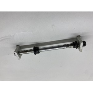 EJE RUEDA TRASERA YAMAHA YZF R 125 2008-2016