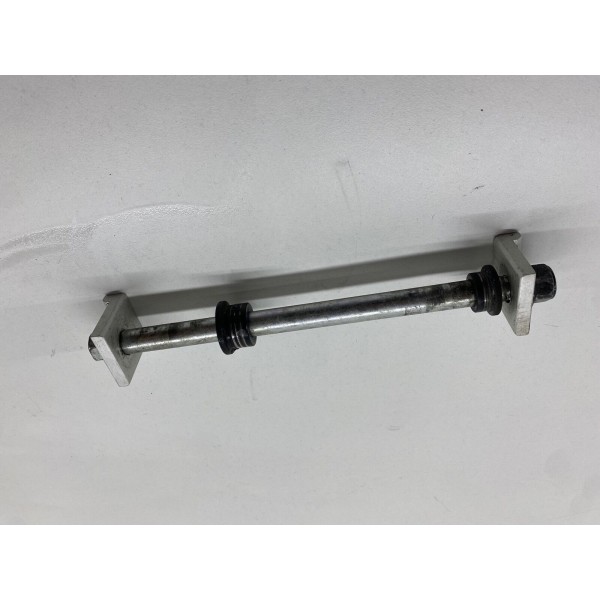 YAMAHA YZF R 125 2008-2016 AXE DE ROUE ARRIÈRE