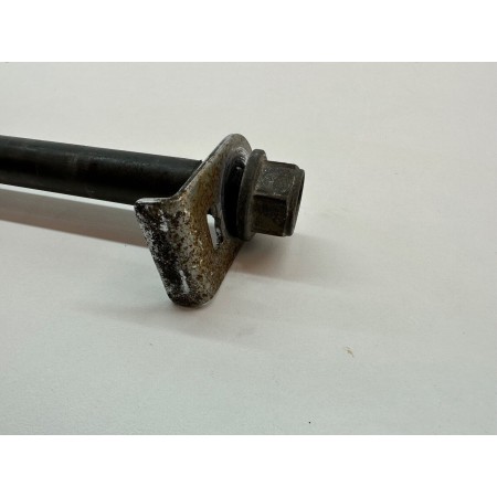 REAR WHEEL AXLE PIN YAMAHA YZF 600 R THUNDERCAT 600 1997-2003