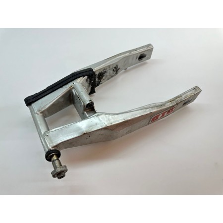 YAMAHA YZF 600 R THUNDERCAT 600 REAR SWINGARM 1996-2003