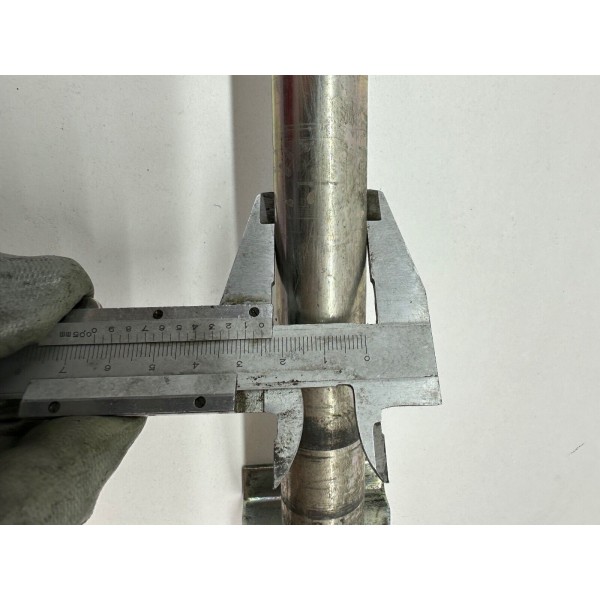 HINTERRADACHSENSTIFT DUCATI MONSTER 695 2006 2007 2008