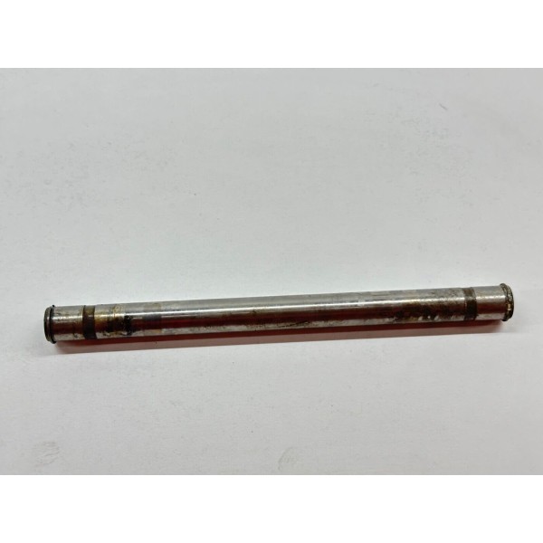 SWINGARM AXLE PIN DUCATI MONSTER 695 2006 2007 2008