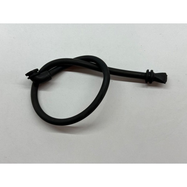 TUBO IN GOMMA SFIATO DUCATI MONSTER 695 2006 2007 2008