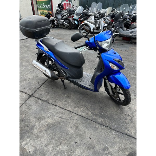 PARAFANGO POSTERIORE PORTATARGA SUZUKI SIXTEEN 125 150 4T 2007-2014