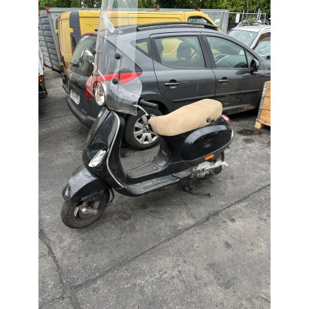 PLASTICA FIANCHGETTO LATERALE SINISTRO SX PIAGGIO VESPA LX 125 150 4T 2005-2008