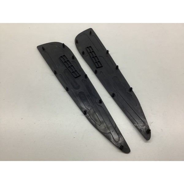 COPPIA TAPPETTINI PEDANA DX SX YAMAHA XMAX X-MAX 125 250 2011-2013