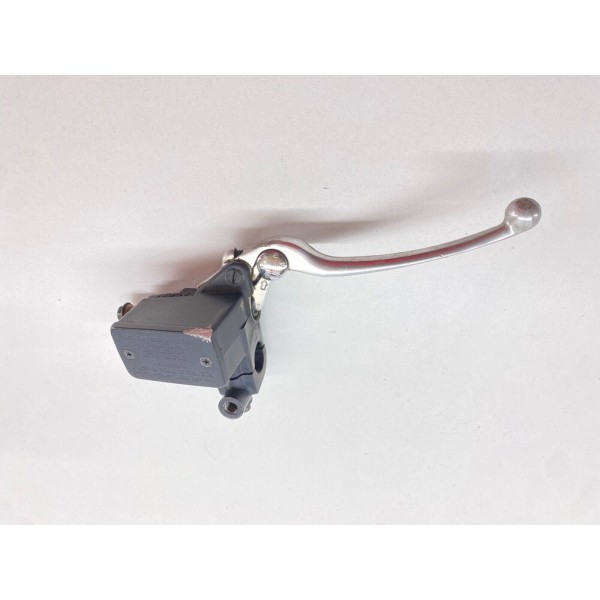 FRONT BRAKE MASTER CYLINDER RIGHT SUZUKI SV 650 1999-2002