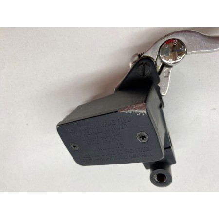 FRONT BRAKE MASTER CYLINDER RIGHT SUZUKI SV 650 1999-2002