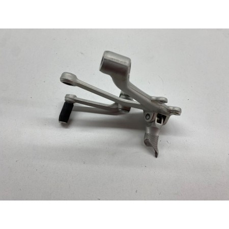 PEDANA PILOTA SINISTRA CAMBIO DUCATI PANIGALE STREETFIGHTER V4S 2020