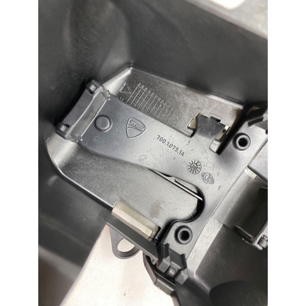 DUCATI PANIGALE STREETFIGHTER V4S 2020 BOX COMPARTMENT