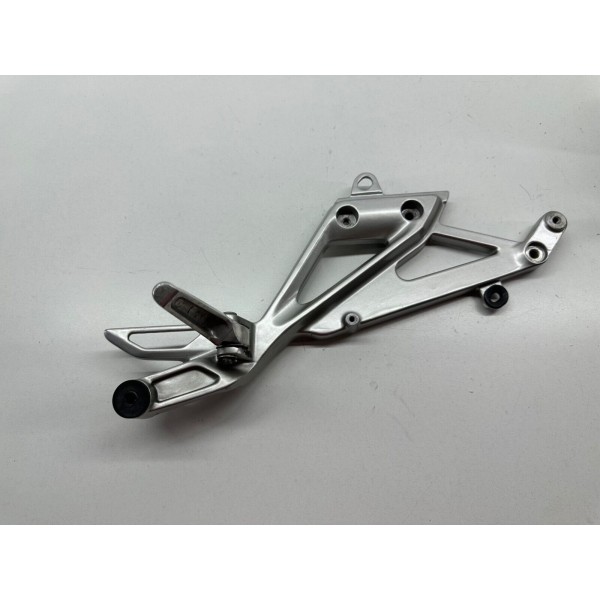 FOOTREST BRACKET RIGHT HONDA INTEGRA NC 750 DCT 2018-2020