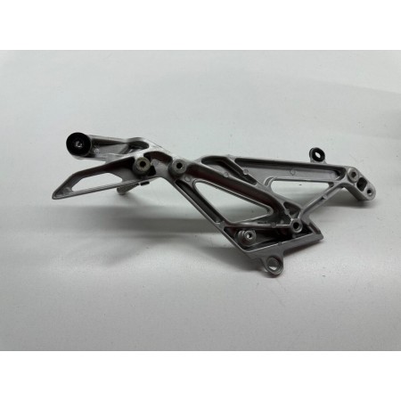 SUPPORT REPOSE-PIEDS DROIT HONDA INTEGRA NC 750 DCT 2018-2020