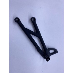 SUPPORT DE PEDALE GAUCHE BENELLI BN 251 KSR GRS 125 4T 2014-2016-2020 2