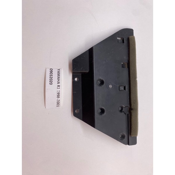 PLASTICA FISSAGGIO BOBINE D'ACCENSIONEYAMAHA YZF R1 1998 1999 4XV