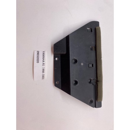 PLASTICA FISSAGGIO BOBINE D'ACCENSIONEYAMAHA YZF R1 1998 1999 4XV