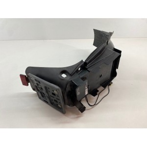 SUZUKI GSX 750 1998-2003 NACKTER HINTERER KOTFLÜGEL UNTER HECKSCHEIBENHALTER 2