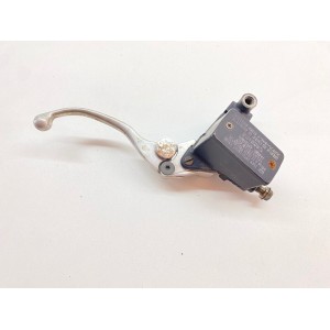 MAÎTRE CYLINDRE DE FREIN AVANT DROIT SUZUKI GSX 750 1998-2003 NAKED