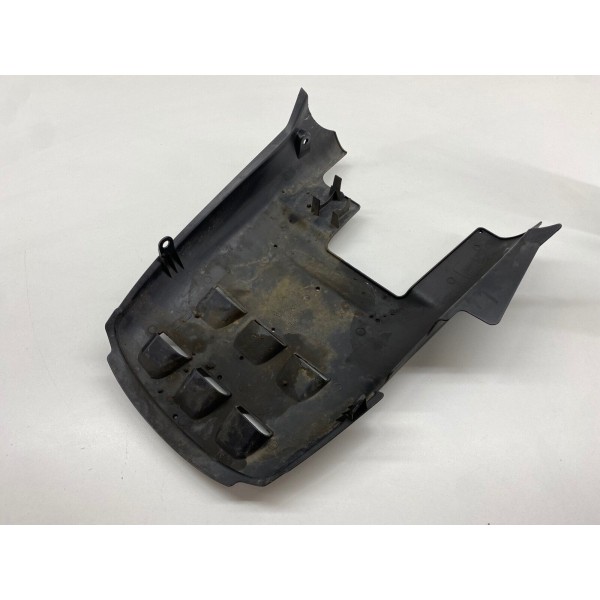 KUNSTSTOFF UNTERBODENPEDESTAL KYMCO AGILITY 200i R16 plus 2014-2017