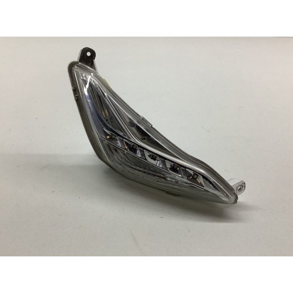 FRECCIA FARO ANTERIORE DESTRA DX PIAGGIO BEVERLY SPORT TOURING 350 ABS 2011-2017