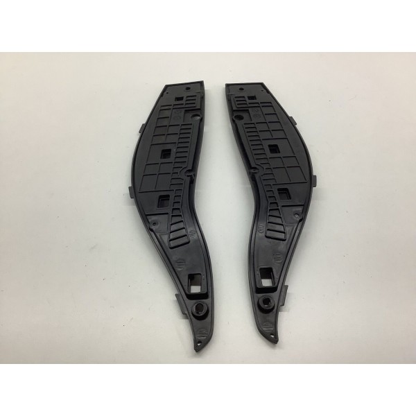 REPOSE-PIEDS DROIT GAUCHE GILERA NEXUS 250 500 2003-2005