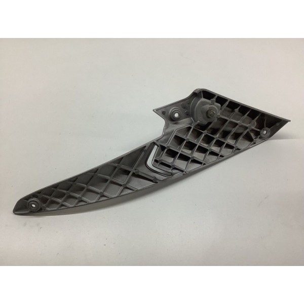 SUPPORT REPOSE-PIEDS PASSAGER GAUCHE GILERA NEXUS 250 500 2003-2005