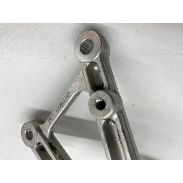 SUPPORTO PEDANA SINISTRA SX APRILIA TUONO 1000 R 1998-2001-2003