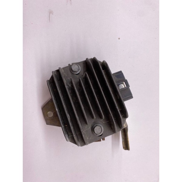 REGOLATORE DI TENSIONE ORIGINALE PIAGGIO LIBERTY 125 2006-2013