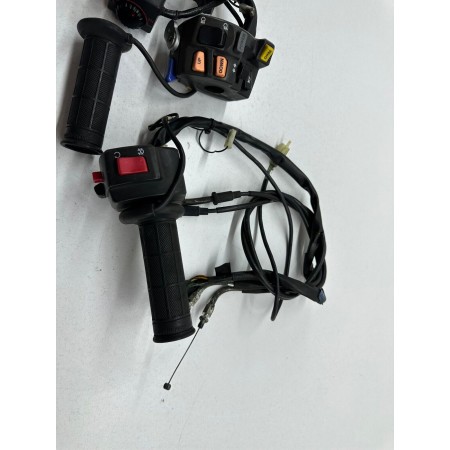 COPPIA MANOPOLE RISCALDATE DEVIOLUCI DX SX SUZUKI BURGMAN 650 EXECUTIVE 2008