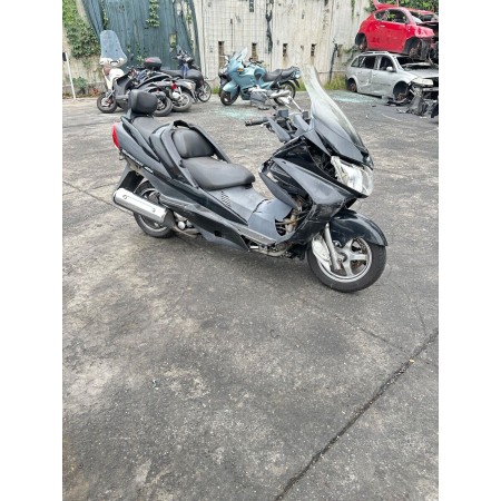 TEPPICH UNTER DEM SITZ SUZUKI BURGMAN 400 2004-2005