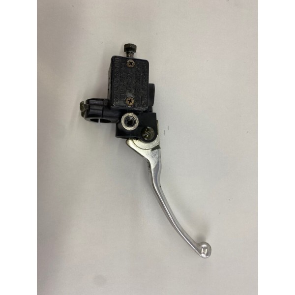 FRONT BRAKE MASTER CYLINDER PIAGGIO VESPA 125 GT GTS 2003-2007