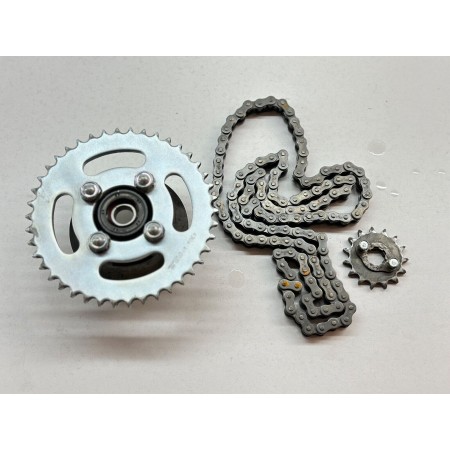 HONDA CBR 125 4T 2004-2005-2006 KIT PIGNON-CHAÎNE