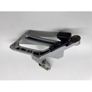 SUPPORT REPOSE-PIEDS DROIT YAMAHA FJR 1300 ABS 2002-2005 2